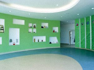 點(diǎn)擊查看詳細(xì)信息<br>標(biāo)題：幼兒園室內(nèi)塑膠地板(教室) 閱讀次數(shù)：7391